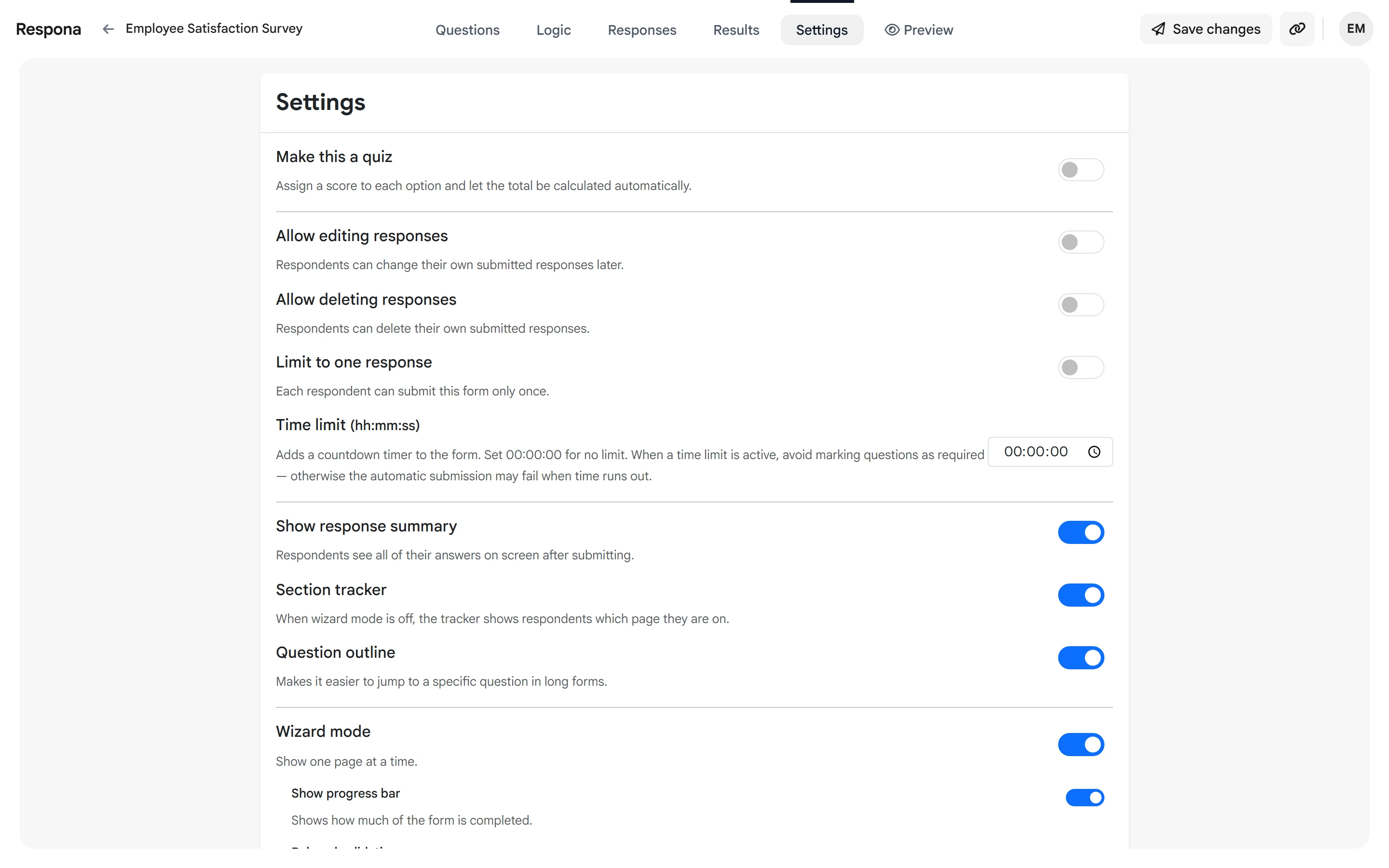 Form settings screen with wizard and quiz options
